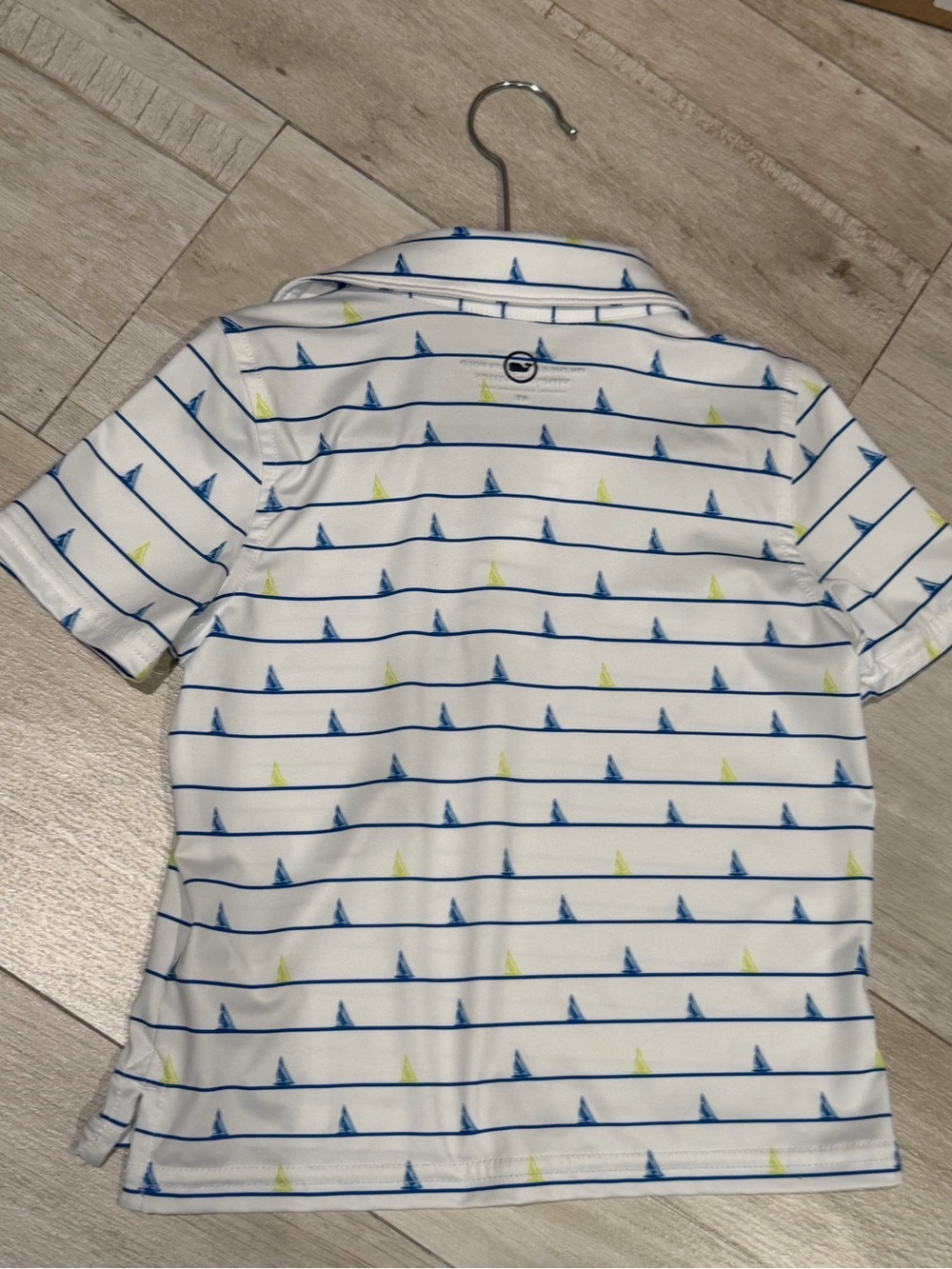 Vineyard Vines White Striped Sailboat performance Polo with Blue Shorts size 4T - Picture 4 of 11